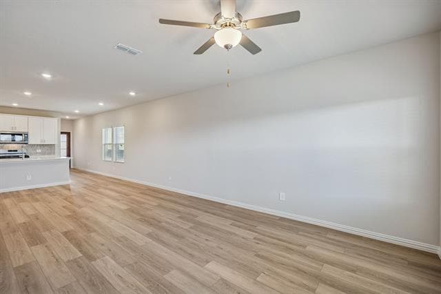 Building Photo - 805 Leavenworth Dr