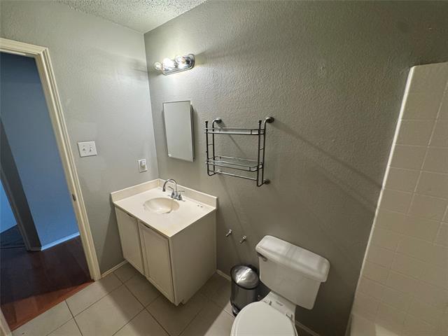 Building Photo - 4612 Bellcrest Dr