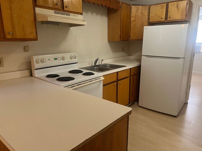 Interior Photo - Ararat Apartments
