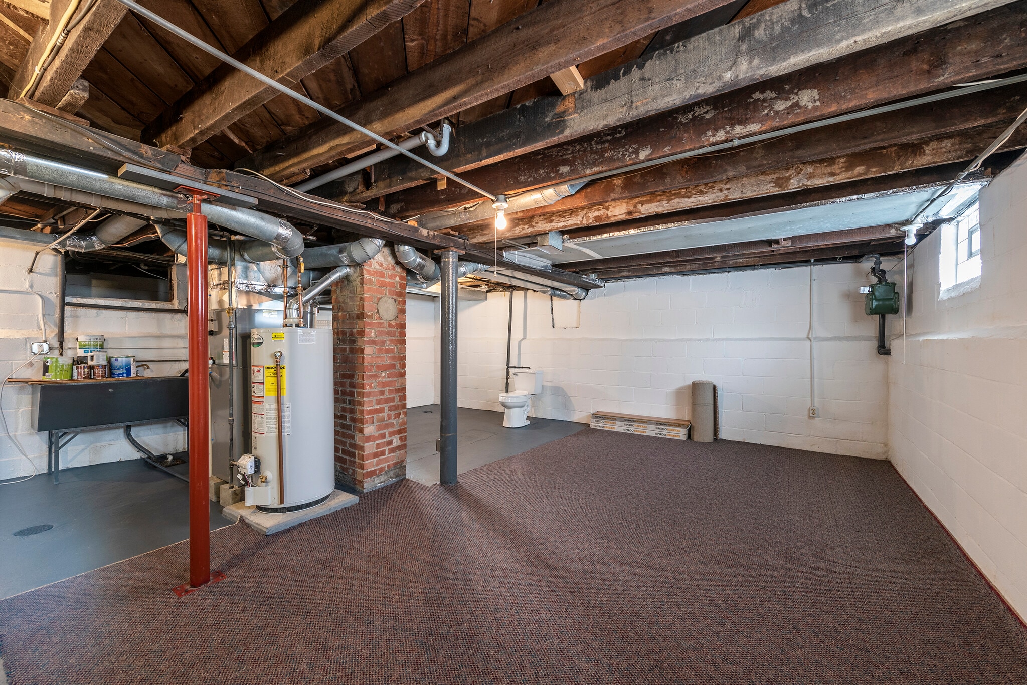 Building Photo - 247 E 248th St