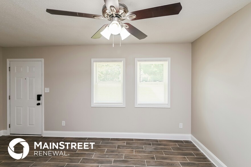 Building Photo - 4700 Lawrence Orr Rd