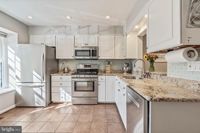 Building Photo - 1535 Candlewick Ct