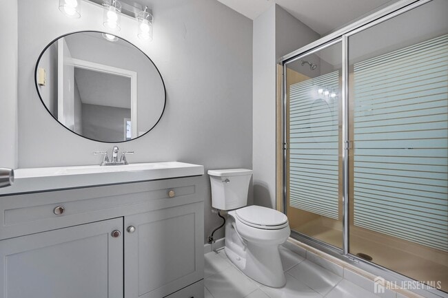 Building Photo - 351A Jutland Dr