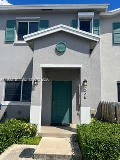 Building Photo - 1226 NW 3rd Ln