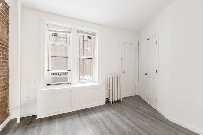 Building Photo - 207 W 136th St