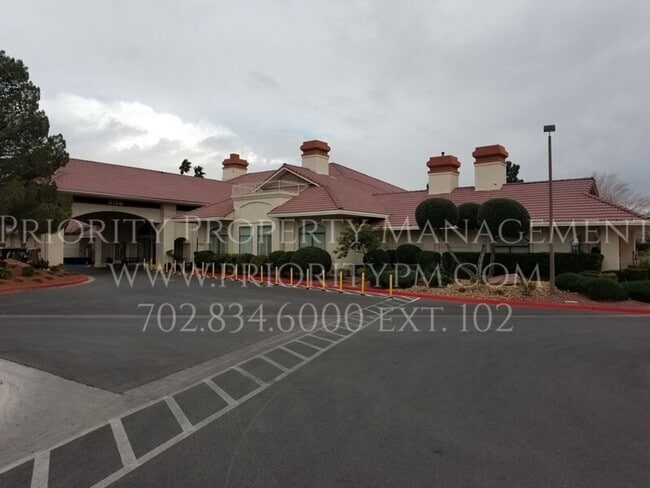 Building Photo - ~~BEAUTIFULLY REMODELED 3 Bed/2BA in Los P...