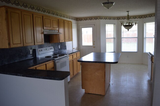 Building Photo - 4307 Janelle Dr