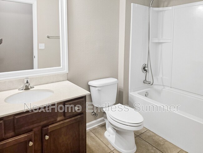 Building Photo - 1571 Tawny Marsh Ct