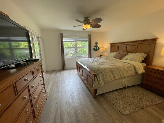 Building Photo - 28940 Bermuda Pointe Cir