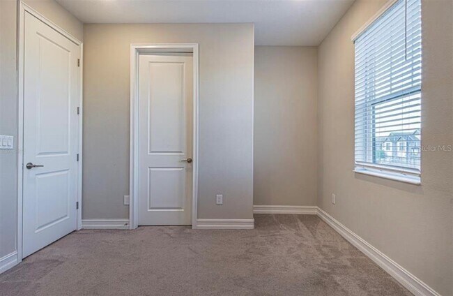 Building Photo - 4615 Almada Ln