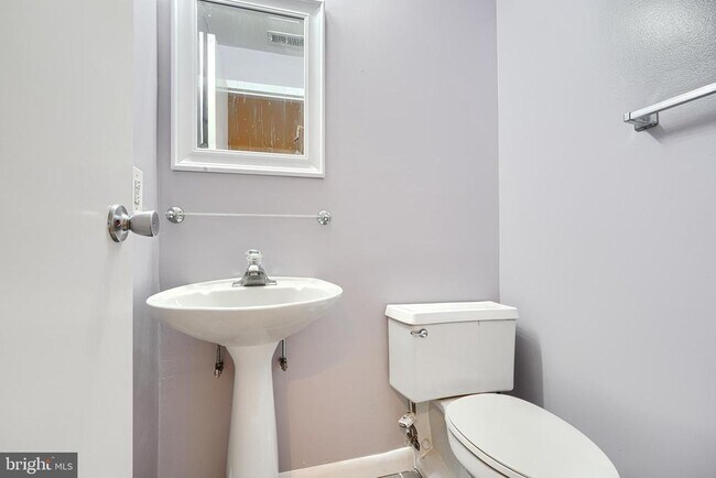 Building Photo - 2639 Boston St