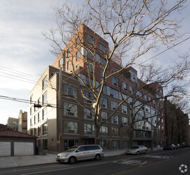 Primary Photo - The Madison