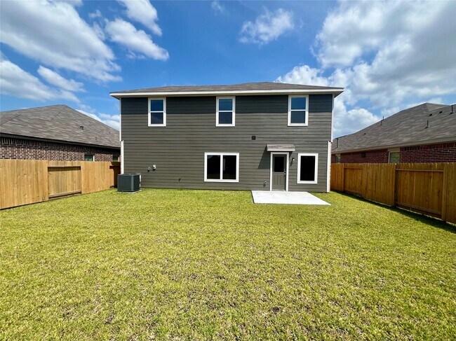 Building Photo - 428 Beechwood Hacienda Dr
