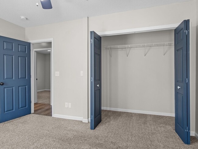 Building Photo - Welcome to Crown Point!