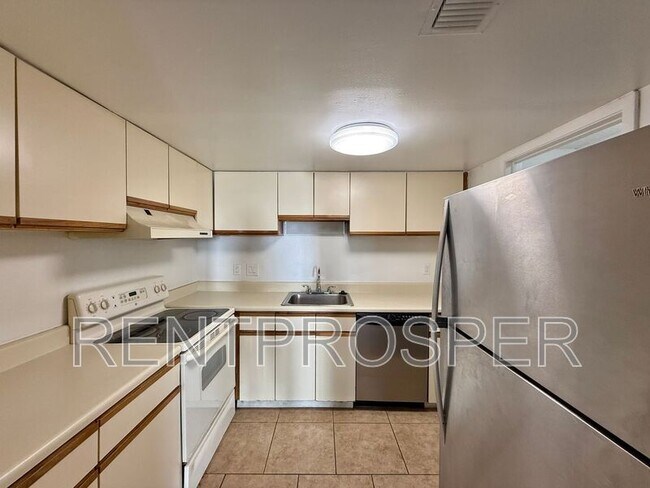 Building Photo - 4267 S Semoran Blvd