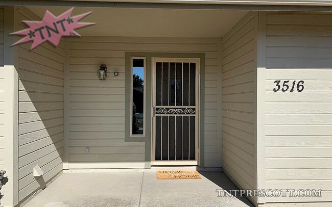 Building Photo - Home in Prescott Valley