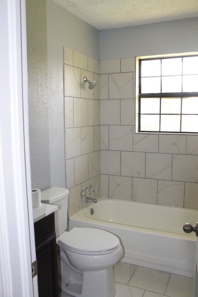 Building Photo - Midwest City Schools!