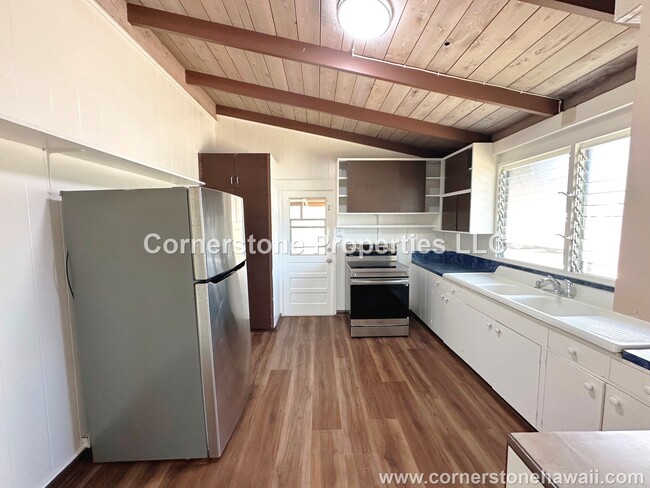 Building Photo - 45-568 Keaahala Rd