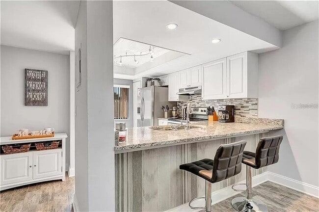 Building Photo - 5818 Windhover Dr