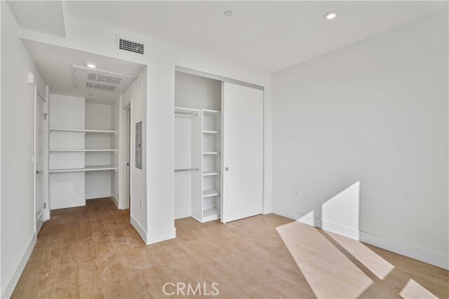 Building Photo - 8750 Sepulveda Blvd