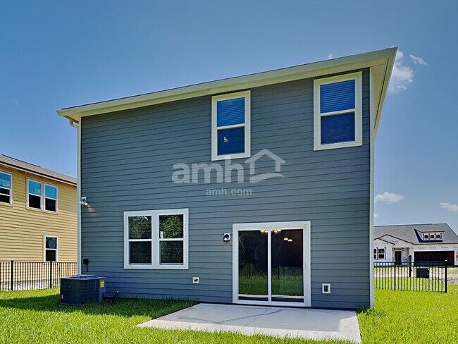 Building Photo - 5795 Hampton Creek Rd
