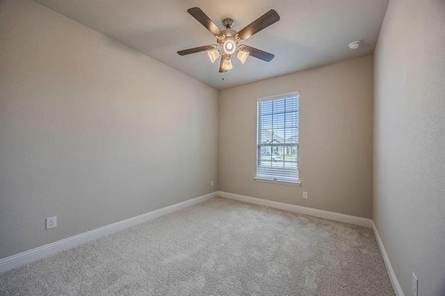 Building Photo - 2916 Bobcat Dr