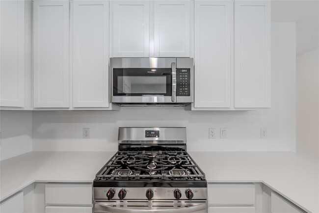 Building Photo - 21358 Offida Ln