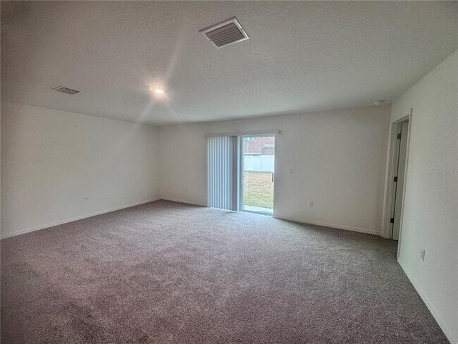 Building Photo - 76 Pine Cir Dr