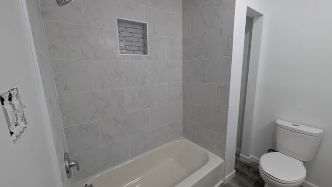 Building Photo - 501 Terrell St