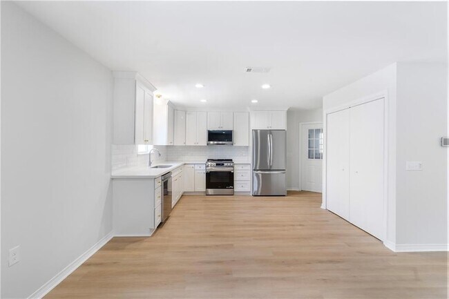 Building Photo - 3130 LA-59