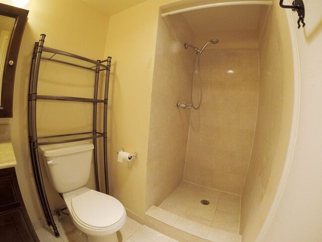 Building Photo - 5646 La Mirada Ave