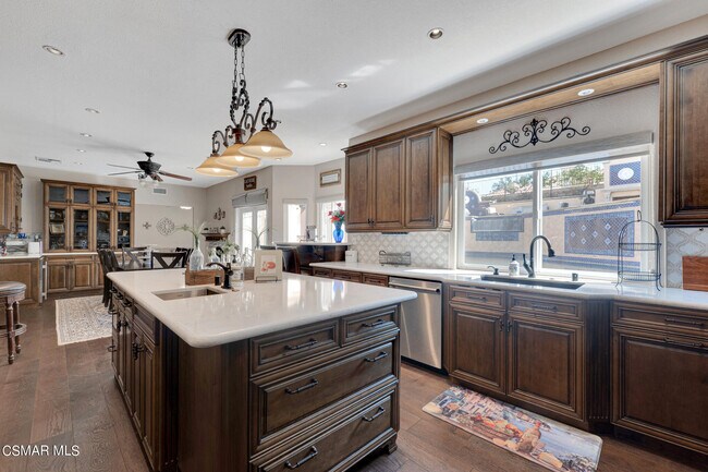 Building Photo - 4542 Skidmore Ct