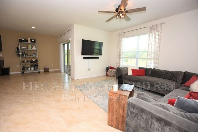 Building Photo - 3393 Tawny Grove Pl