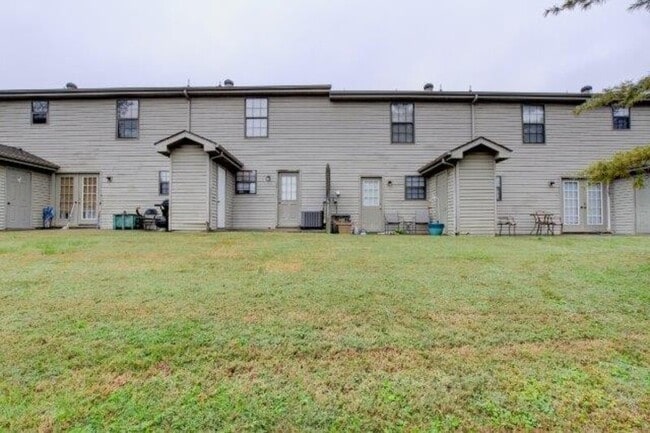 Building Photo - 1603-09 Minglewood Dr