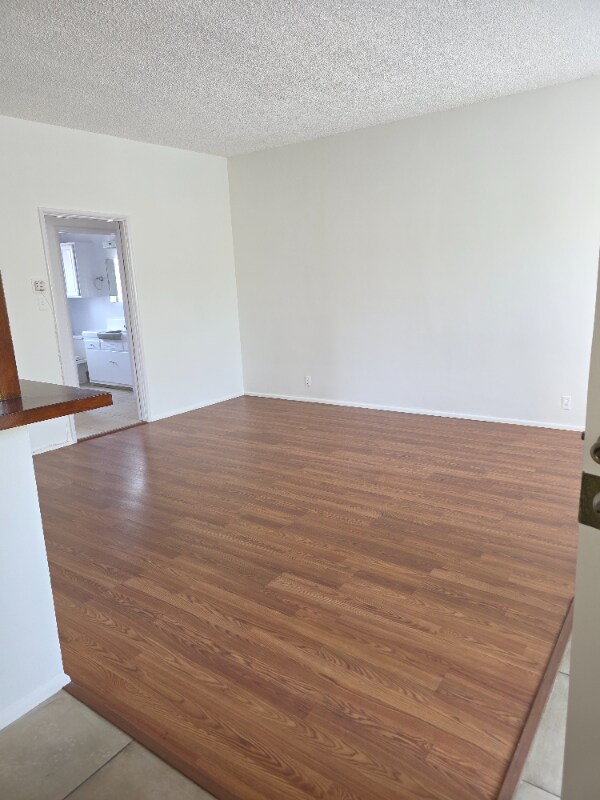 Building Photo - 1150 Manhattan Beach Blvd