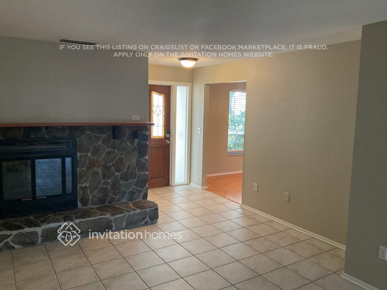 Building Photo - 13353 Hacienda Dr