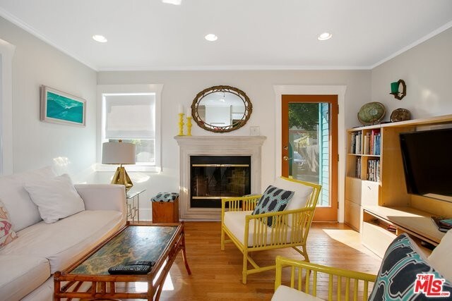 Building Photo - 619 Milwood Ave