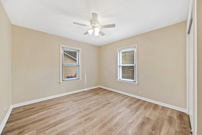 Building Photo - 3938 S Walters St