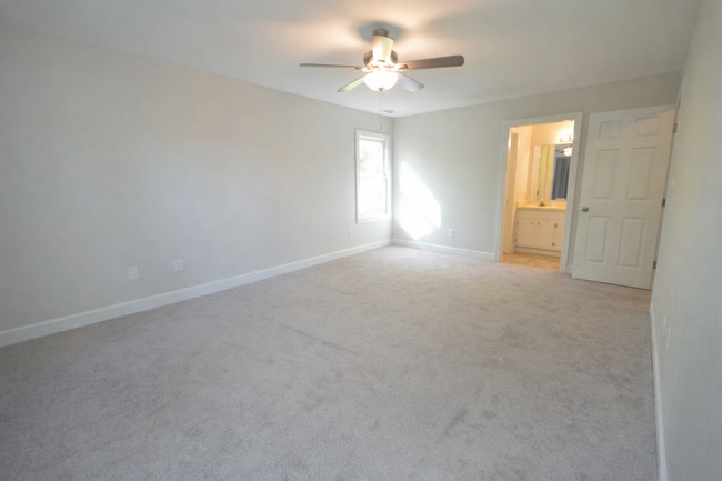 Building Photo - 2504 Timothy Dr