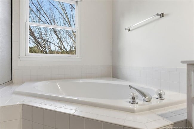 Building Photo - 114 Covewood Ct