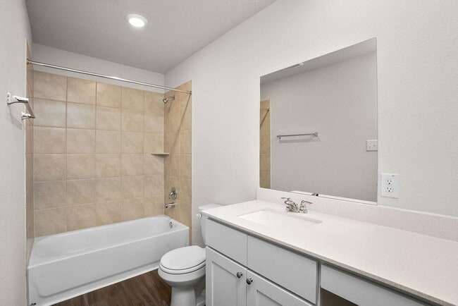 Building Photo - 3302 Yellow Rose Dr