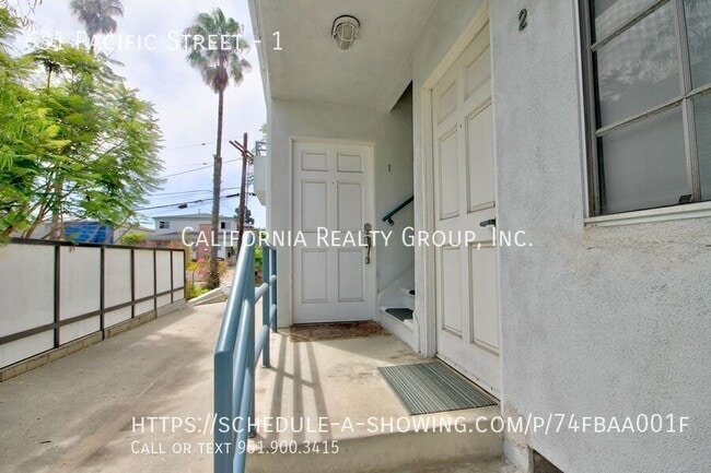 Building Photo - 631 Pacific St