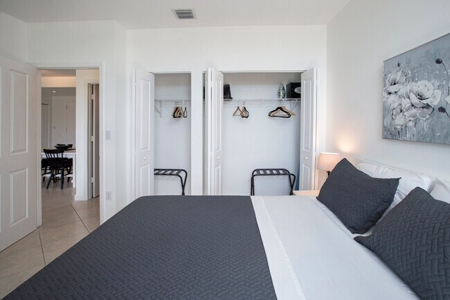 Building Photo - 2280 SW 32nd Ave