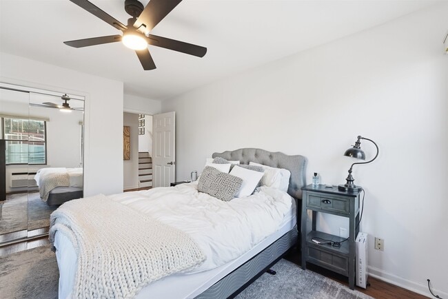 Building Photo - 635 Madison St