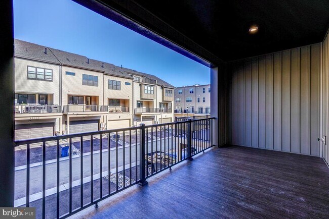 Building Photo - 22954 Sullivans Cove Sq