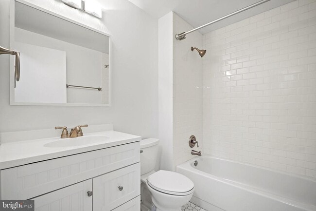 Building Photo - Welcome to Jackson Oak! This stunning 3-level townhome is now available for rent and offers the p...