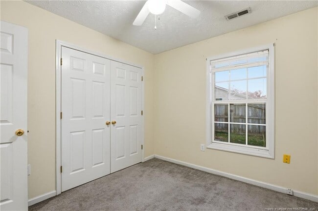 Building Photo - 419 Northwoods Dr