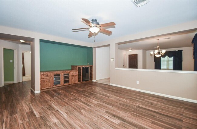 Building Photo - 16211 Cole Bridge Ln