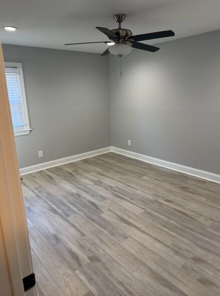 Building Photo - 924 Carpenter Fletcher Rd