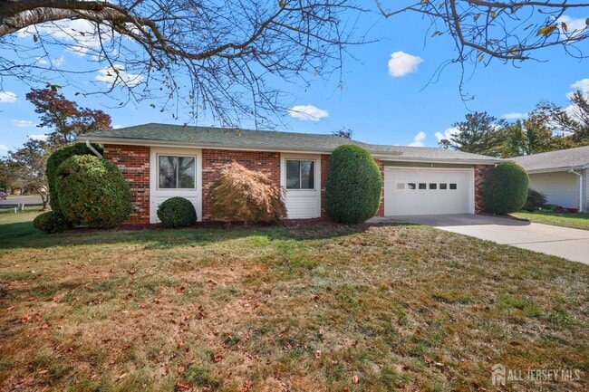 Building Photo - 351A Jutland Dr